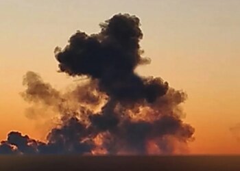 Взрывы не утихают: РФ второй раз за ночь атакует Конотоп