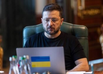 Зеленский пригласил лидера второй крупнейшей страны Африки в Украину