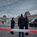 Ограбление Лувра поставило на уши Париж: за 7 минут украли ценности Наполеона