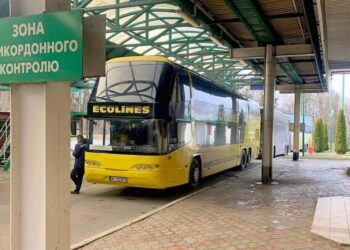 На границах ЕС вводят новую систему контроля EES: что теперь стало обязательным