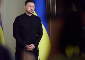 Зеленский: Украина предлагает США соглашения по ПВО и HIMARS, нужно защитить 203 стратегических объекта