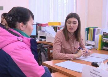 ПФУ обязал часть получателей соцпомощи пройти идентификацию: кому прислали уведомления