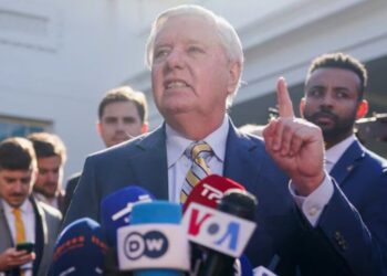 “Мир наблюдает”: сенатор Грэм пообещал России последствия в случае отказа от перемирия Трампа