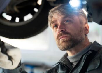 Водителям назвали самые проблемные автомобили: кто в “черном списке”