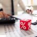 Нацбанк сохранил учетную ставку на уровне 15,5% в пятый раз подряд и ухудшил прогноз роста ВВП Украины.