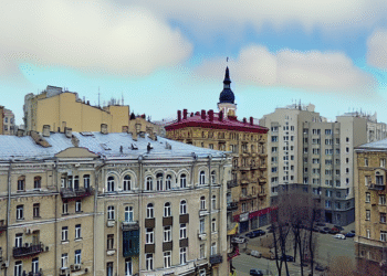 Прогноз погоди у Києві на 22 жовтня: осінній настрій з невеликою хмарністю