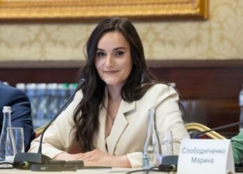 Кандидатуру Бережной на министра культуры и гуманитарного вице-премьера внесли в Раду