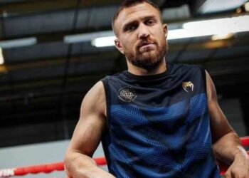 Руководство Украины призвали принять меры в отношении Ломаченко