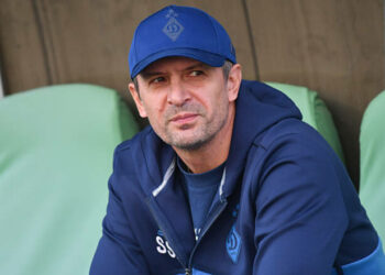 Известны имена двоих тренеров, которые могут заменить Шовковского в Динамо