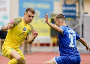 Победный дебют Рябоконя. Левый Берег выиграл и поднялся в топ-5