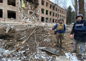 МИД раскрыло ведущие иностранные СМИ в “списке позора” из-за пресс-тура в оккупацию