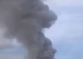 Тривожний ранок на Київщині: місцеві жителі бачили сильне задимлення, — деталі