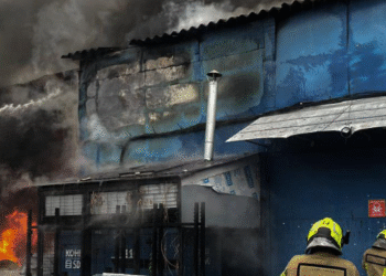 Сильне задимлення в історичній частині центру Києва: що сталося