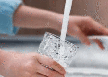 Ніч без води: жителів Києва закликають не використовувати воду з крана