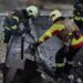 Россияне ударили дроном по многоэтажке в Сумах, есть пострадавшая (фото, видео)