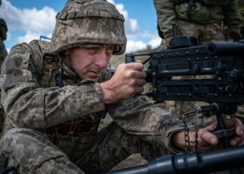 РФ не прекращает штурмы: на фронте более 190 боев, два направления самые горячие, – Генштаб