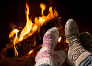 Зимняя помощь 20000 гривен: кто из украинцев получит выплаты и брикеты для отопления