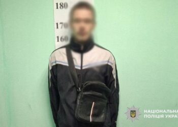 Пограбування в Києві: як звичайний день обернувся для пенсіонерки шоком