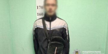 Пограбування в Києві: як звичайний день обернувся для пенсіонерки шоком