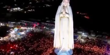 В Бразилии поставили новую статую – еще выше Христа-Искупителя. ВИДЕО