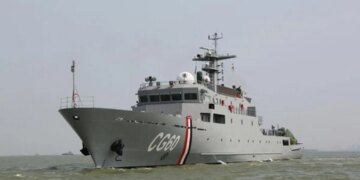 Четыре военных корабля Китая вторглись в воды Японии: что происходит