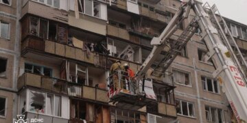 Уже 37 постраждалих у Києві внаслідок нічної атаки рф