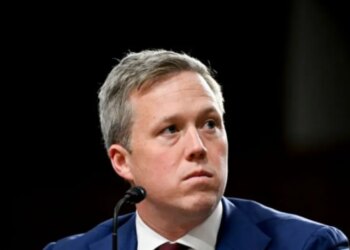 Посланник Трампа пытался запугать Украину «худшим миром» — FT