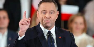 Польский президент отменил поездку к Орбану из-за его встречи с Путиным