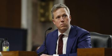 Дрисколл пытался убедить европейцев как можно скорее закончить войну в Украине, – NYT