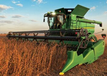 Экспорт в 150 стран и 17% ВВП: как агросектор спасает экономику Украины