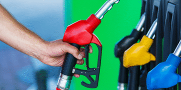 На яких заправках недоливають пальне: з’явилось дослідження