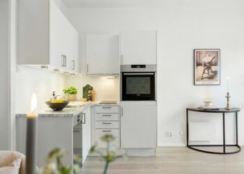 Жрет энергию, как 65 холодильников: прибор-монстр почти в каждом доме