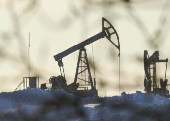 Россия потеряет треть нефтегазовых доходов в ноябре – прогноз