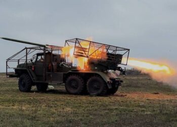 Хаос в Покровске: оккупанты маскируются “мангалами” и выдают себя за гражданских