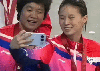 У мережу злили реальні зображення Honor 500 — виглядає як флагман