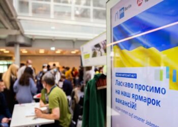 Германия сокращает социальные выплаты украинским беженцам