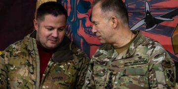 Пытаются прорваться к многоэтажкам: Сырский рассказал о ситуации под Покровском