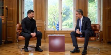 Пять стран в маршруте: Украина и Греция подписали соглашение о поставках газа