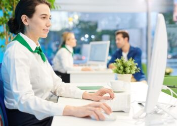 Кредитование стало ключевым драйвером роста банков: Чистые кредиты бизнеса достигли 8,4% ВВП.