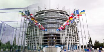 ЕС запускает свою оборонную программу с 300 млн евро для Украины