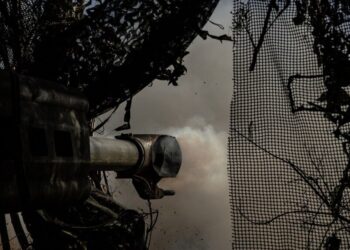 Городские бои в Купянске: ВСУ активно выбивают россиян из северных районов