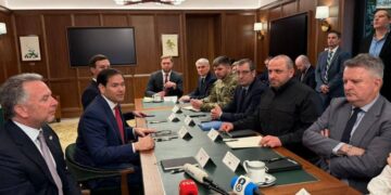 На столе переговоров в Майами график выборов в Украине и “обмен территориями”, – WSJ