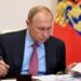 Удар по бизнесу и кошелькам россиян: Путин утвердил резкое повышение налогов