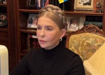 Тимошенко приняла участие в чрезвычайном саммите с участием лидеров ЕС по мирному соглашению