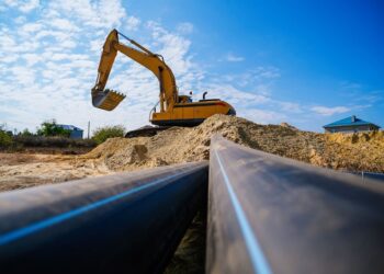 Украинские громады получили доступ к €100 млн от ЕИБ на восстановление социальной и критической инфраструктуры.