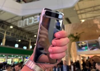 Чому смартфони у 2026 році стануть розкішшю для багатьох: експерти пояснили