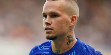 Источник: Мудрик скоро вернется в футбол. Челси нашел ему новый клуб