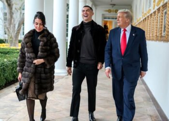 ФОТО. Зачем Криштиану Роналду приехал к Трампу? Есть 3 версии
