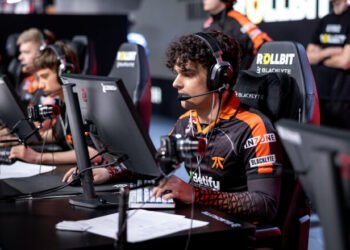 B8 – fnatic. Budapest Major. Украинское дерби. Смотреть онлайн. LIVE