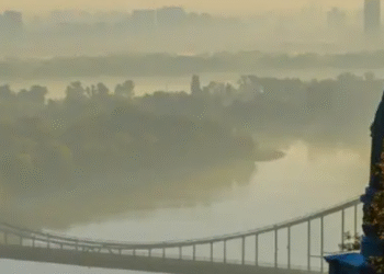 Смог над Києвом: у чотирьох районах шкідливо дихати